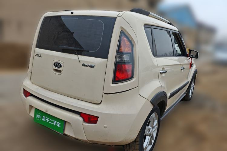 Used Kia Soul 2010 1.6L MT GLS Rear Right 45 Deg