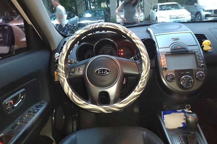 Used Kia Soul 2010 1.6L AT GLS Steering Wheel
