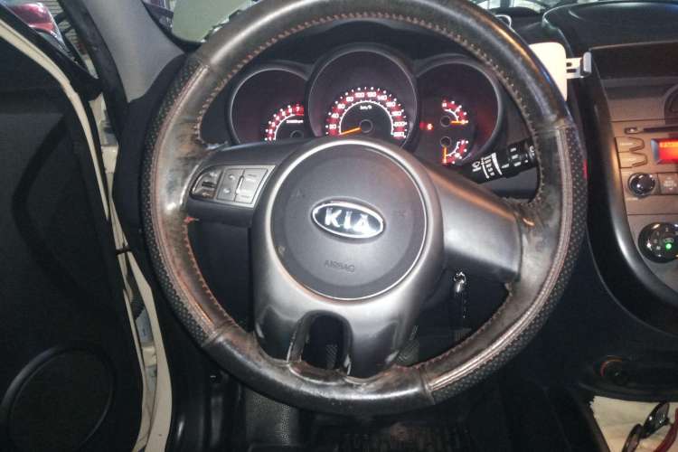 Used Kia Soul 2010 1.6L MT GL Steering Wheel