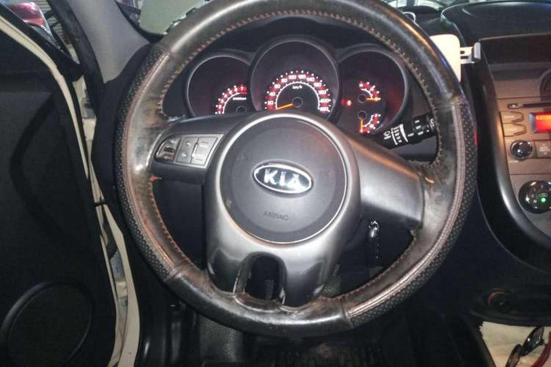Used Kia Soul 2010 1.6L MT GL Steering Wheel