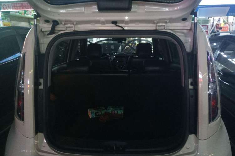 Used Kia Soul 2010 1.6L MT GL Trunk