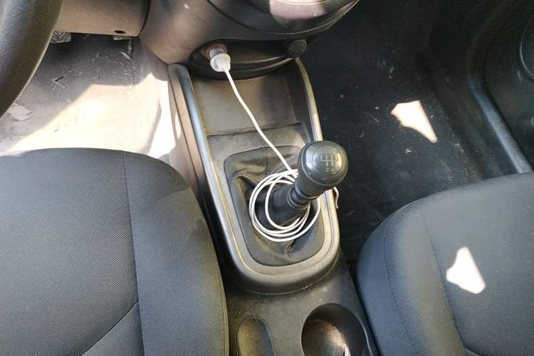 Used Kia Soul 2010 1.6L MT GL Gear Lever
