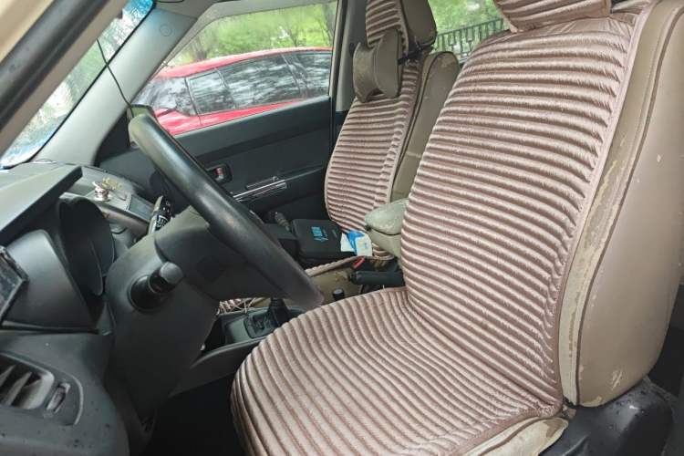 Used Kia Soul 2010 1.6L MT GL Left Front Seat