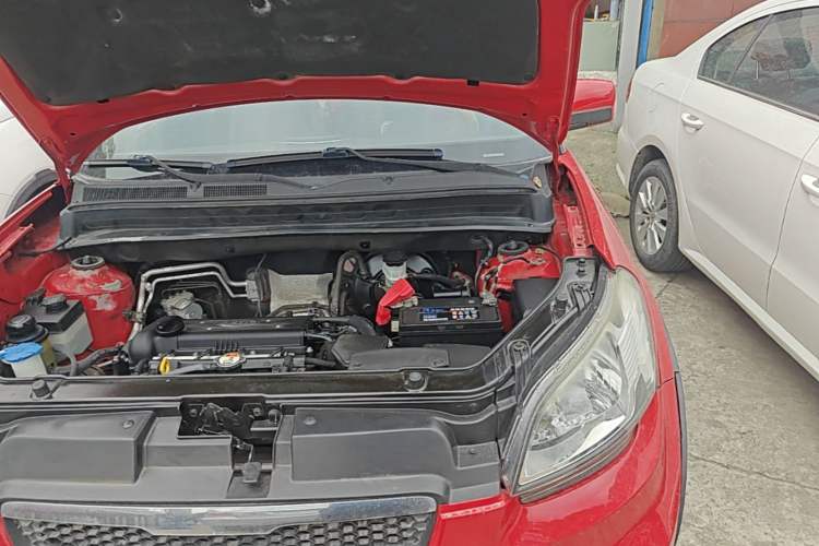Used Kia Soul 2012 1.6L MT GL Engine Bay Left