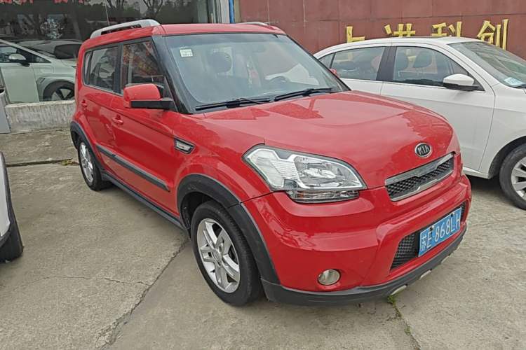 Used Kia Soul 2012 1.6L MT GL Front Right 45 Deg