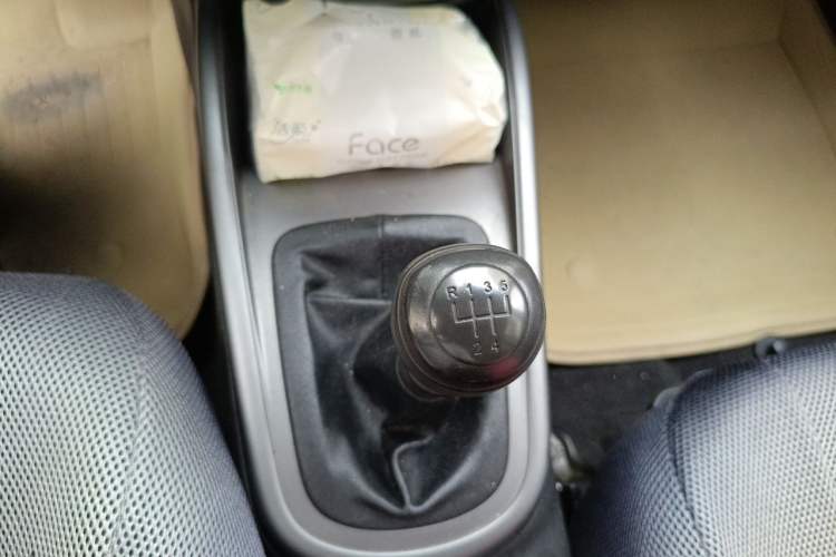 Used Kia Soul 2012 1.6L MT GL Gear Lever