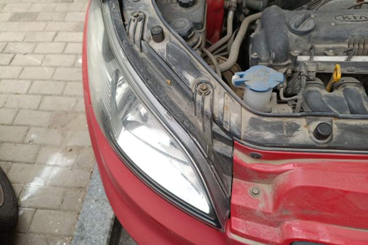 Used Kia Soul 2012 1.6L MT GL Right Front Headlight