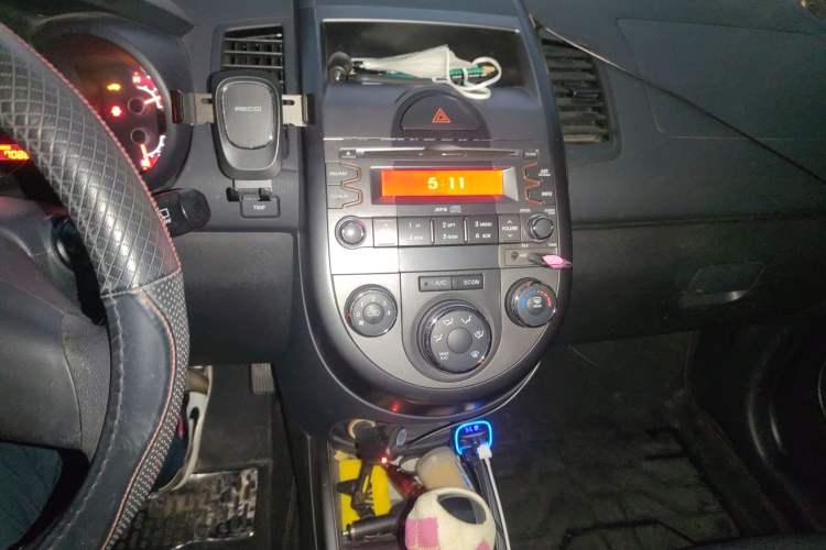 Used Kia Soul 2012 1.6L AT GL Audio And AC Panel