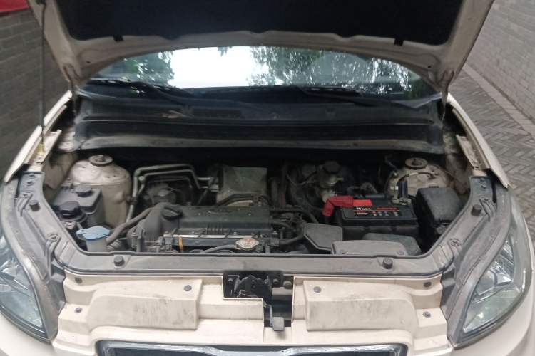 Used Kia Soul 2012 1.6L AT Premium Engine Bay