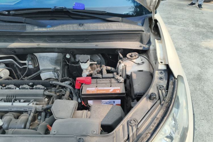 Used Kia Soul 2012 1.6L AT Premium Engine Bay Left