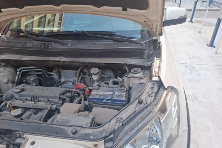 Used Kia Soul 2012 1.6L AT GLS Engine Bay Left