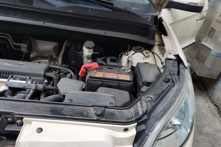 Used Kia Soul 2012 1.6L AT GLS Engine Bay Left
