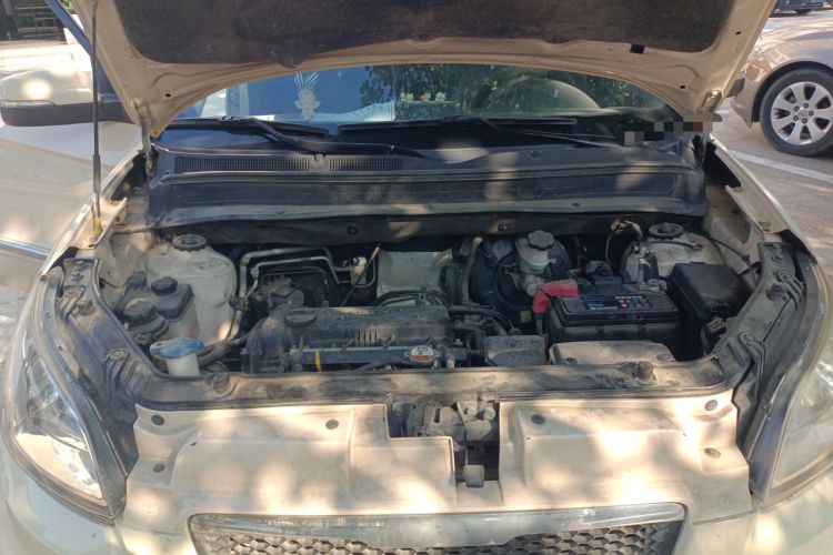 Used Kia Soul 2012 1.6L AT GL Engine Bay