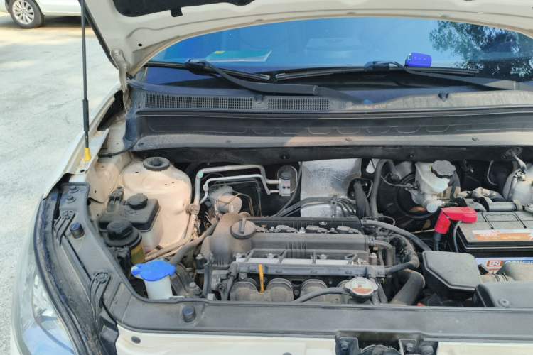 Used Kia Soul 2012 1.6L AT Premium Engine Bay Right