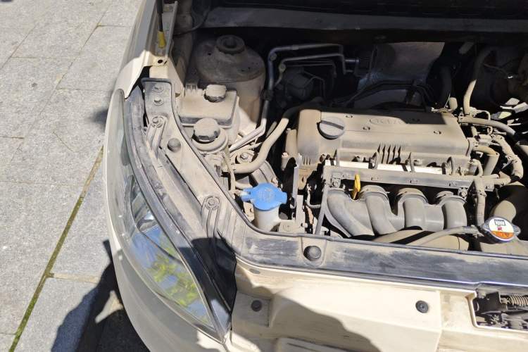 Used Kia Soul 2012 1.6L AT GLS Engine Bay Right
