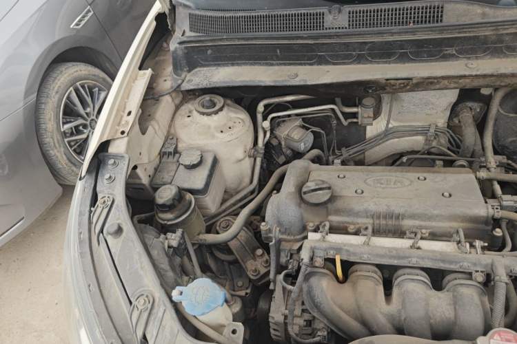 Used Kia Soul 2012 1.6L MT GL Engine Bay Right