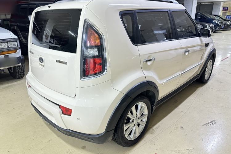 Used Kia Soul 2012 1.6L AT Premium Exterior 6