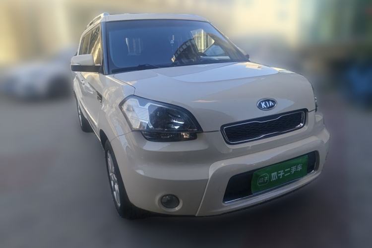 Used Kia Soul 2012 1.6L AT Premium Front Right 45 Deg