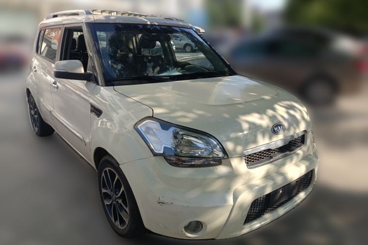 Used Kia Soul 2012 1.6L AT GL Front Right 45 Deg