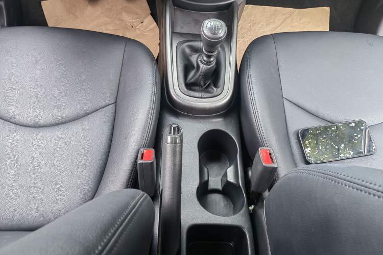 Used Kia Soul 2012 1.6L MT GL Gear Lever