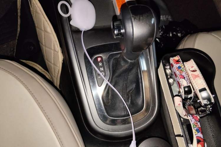 Used Kia Soul 2012 1.6L AT Premium Gear Lever