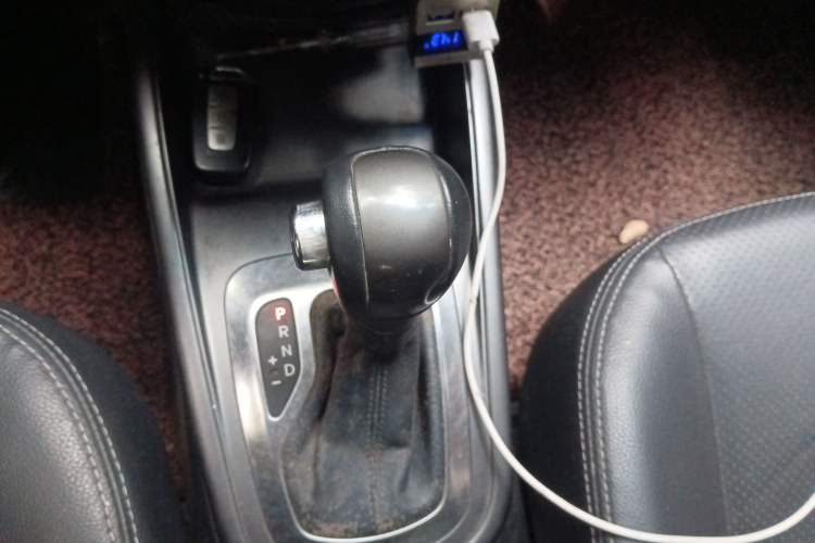 Used Kia Soul 2012 1.6L AT Premium Gear Lever