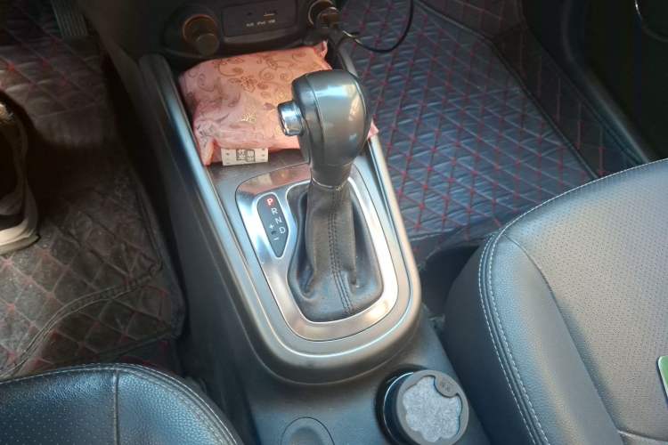 Used Kia Soul 2012 1.6L AT GLS Gear Lever