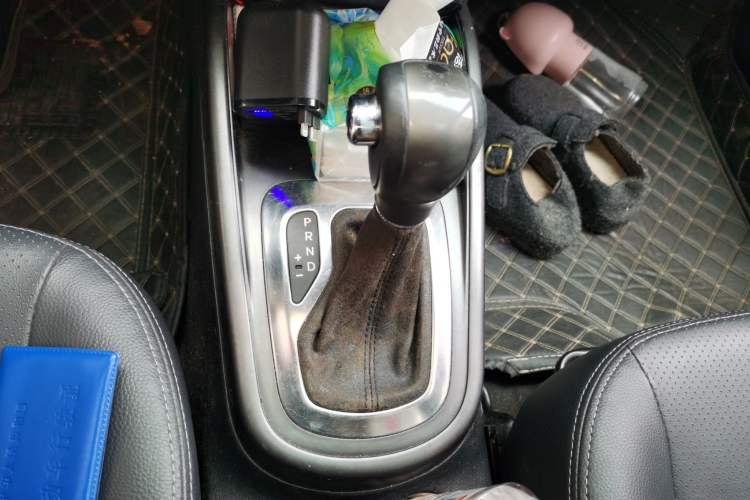 Used Kia Soul 2012 1.6L AT GLS Gear Lever