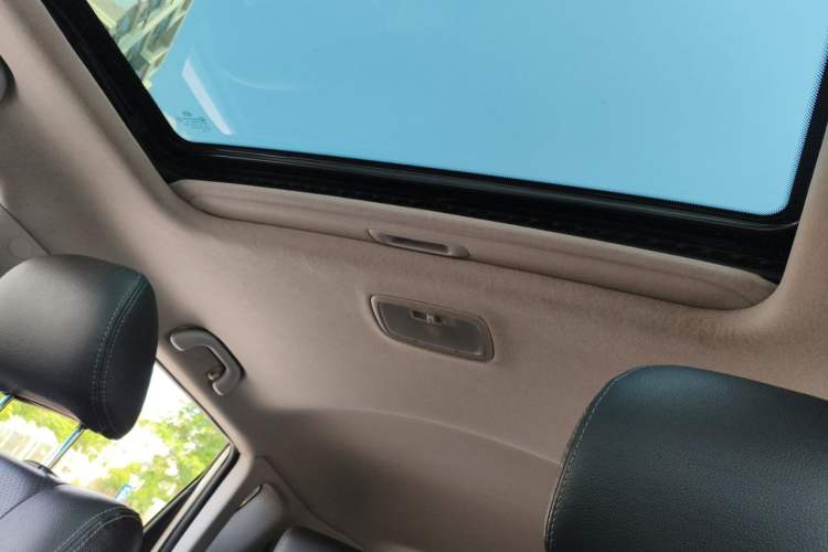 Used Kia Soul 2012 1.6L AT Premium Headliner