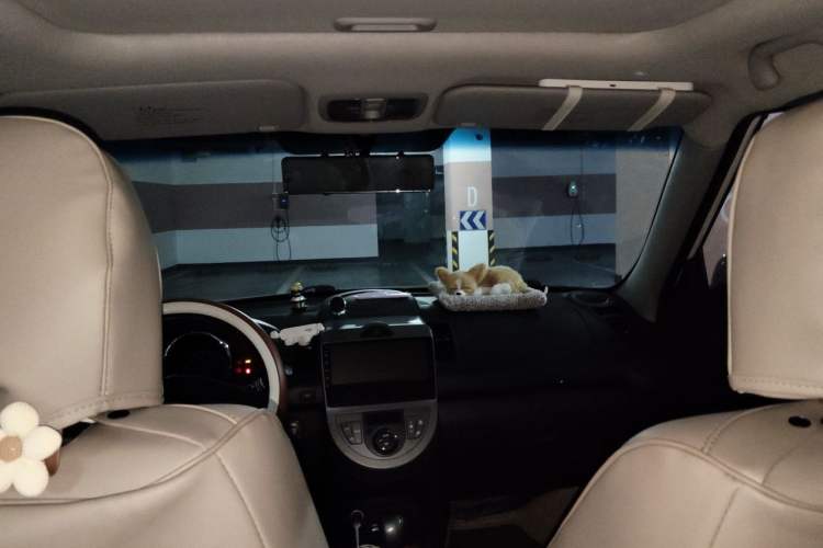 Used Kia Soul 2012 1.6L AT Premium Headliner