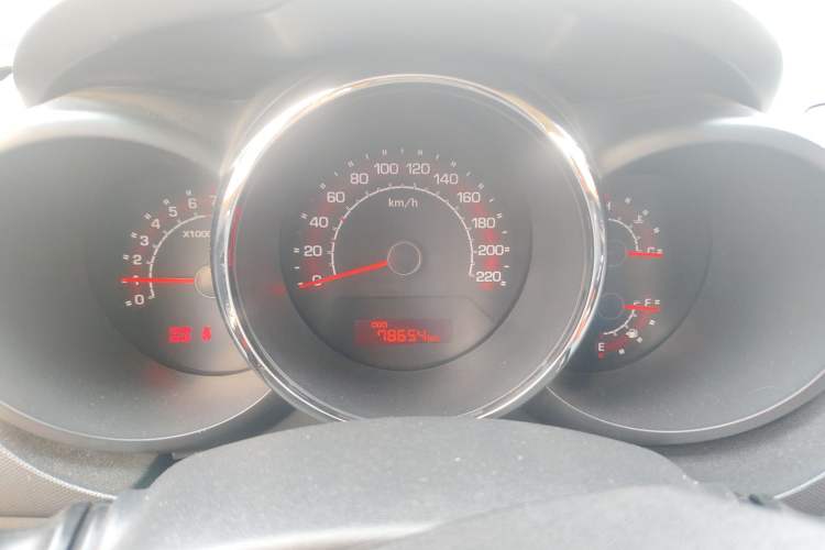 Used Kia Soul 2012 1.6L MT GLS Instrument Cluster