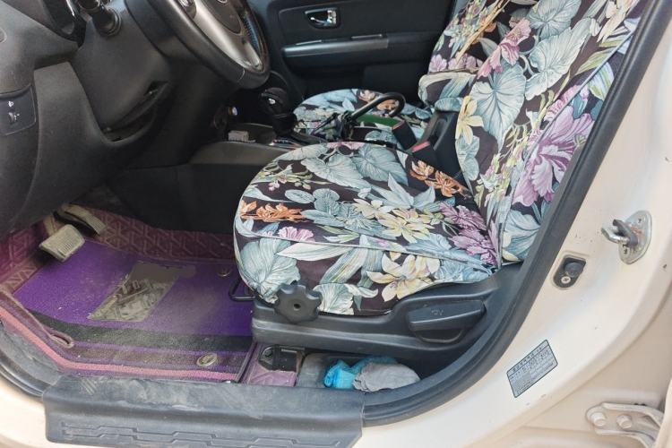 Used Kia Soul 2012 1.6L AT Premium Left Front Seat