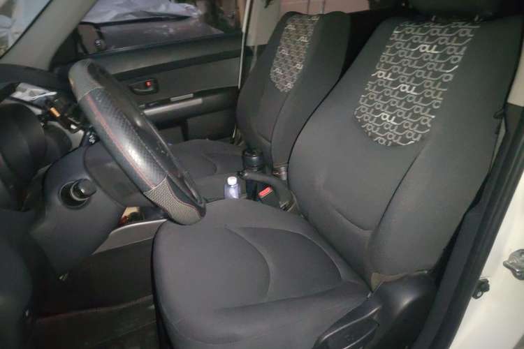 Used Kia Soul 2012 1.6L AT GL Left Front Seat