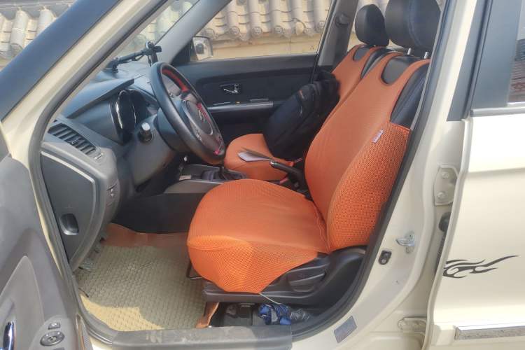 Used Kia Soul 2012 1.6L MT GLS Left Front Seat