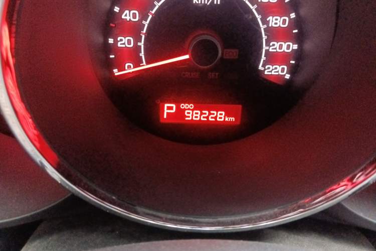 Used Kia Soul 2012 1.6L AT Premium Odometer Close Up