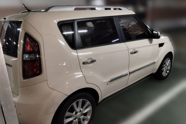 Used Kia Soul 2012 1.6L AT Premium Rear Right 45 Deg