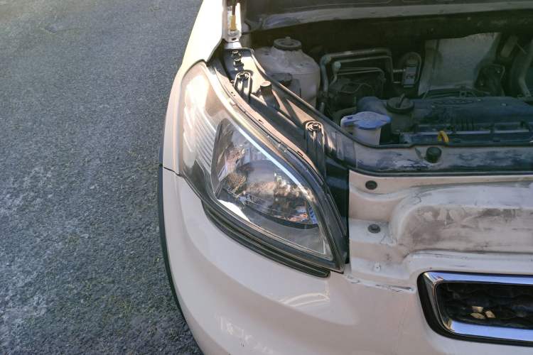 Used Kia Soul 2012 1.6L MT GLS Right Front Headlight