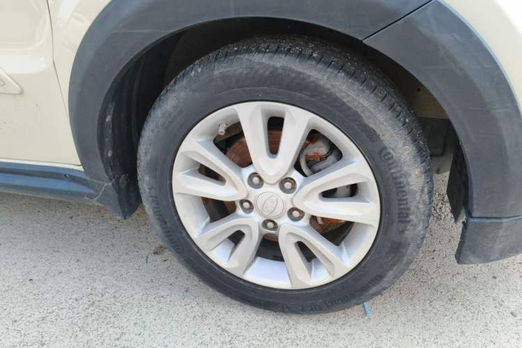 Used Kia Soul 2012 1.6L AT Premium Right Front Wheel Hub
