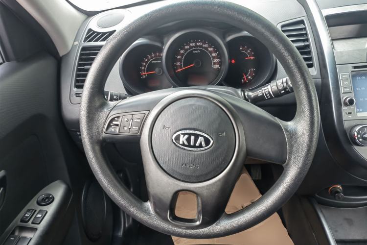 Used Kia Soul 2012 1.6L MT GL Steering Wheel