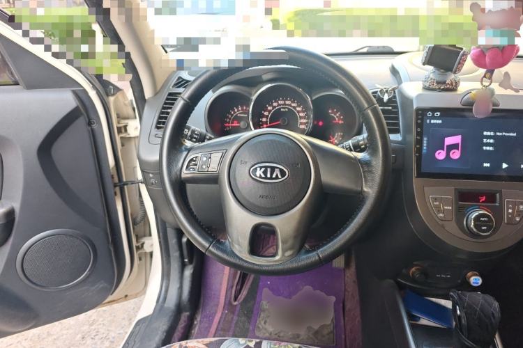 Used Kia Soul 2012 1.6L AT Premium Steering Wheel