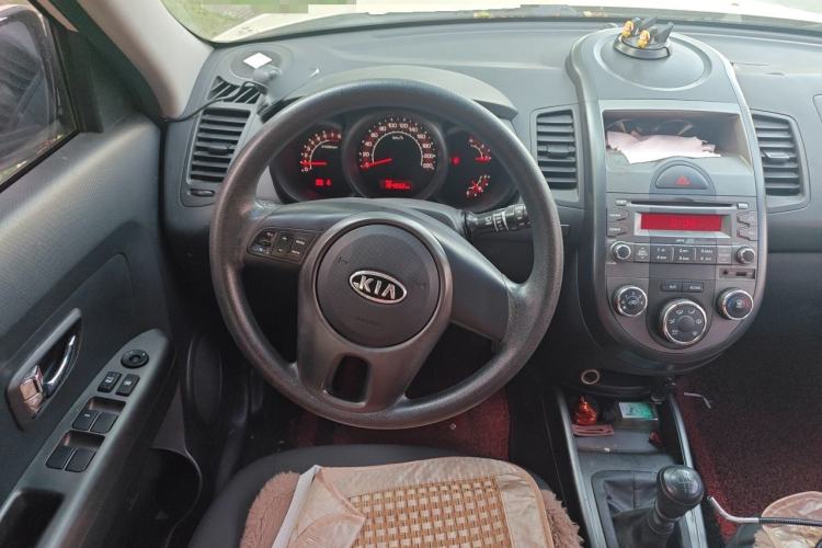 Used Kia Soul 2012 1.6L MT GL Steering Wheel