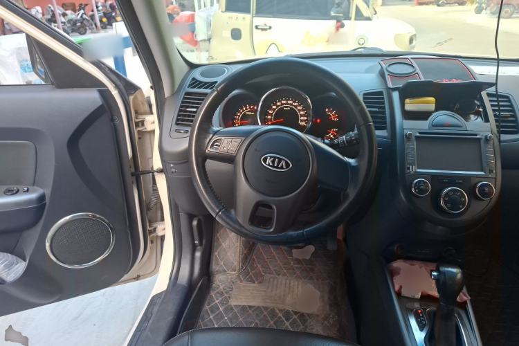 Used Kia Soul 2012 1.6L AT GLS Steering Wheel