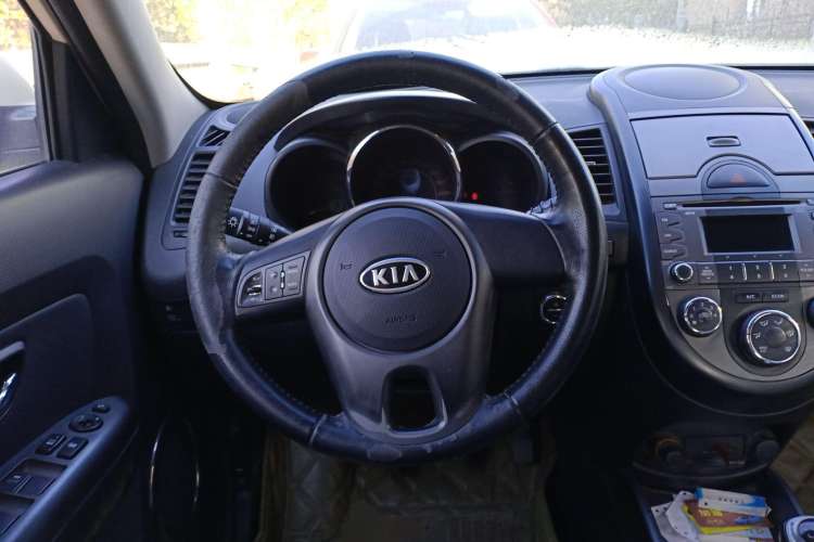 Used Kia Soul 2012 1.6L MT GLS Steering Wheel