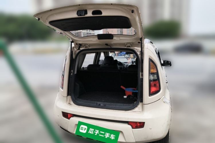 Used Kia Soul 2012 1.6L AT Premium Trunk