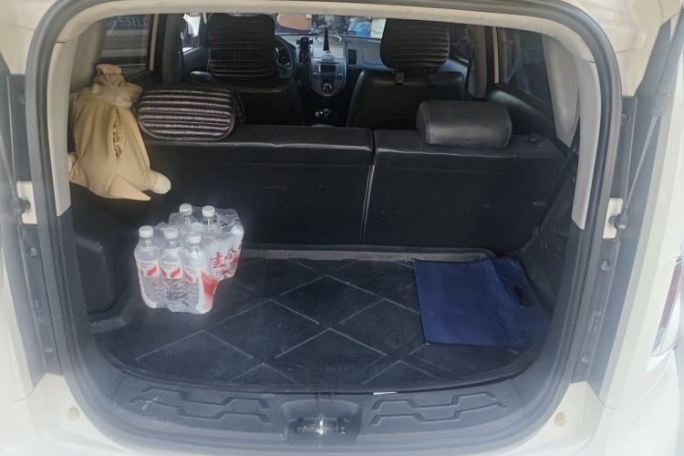 Used Kia Soul 2012 1.6L AT Premium Trunk