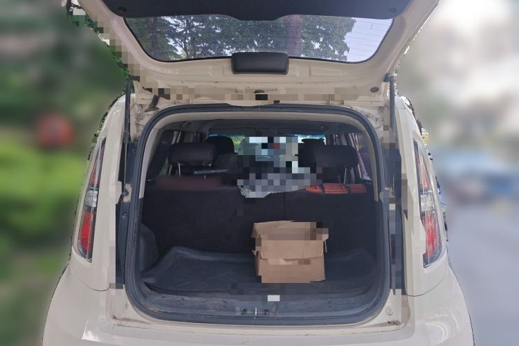 Used Kia Soul 2012 1.6L MT GL Trunk