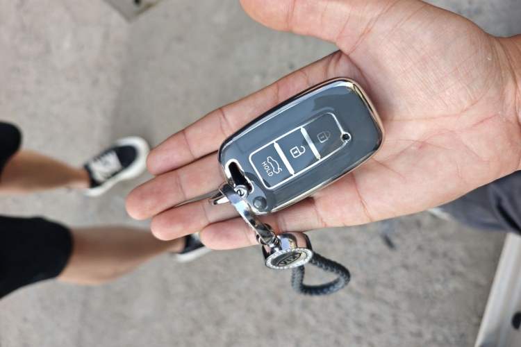 Used Kia Soul 2012 1.6L AT Premium Vehicle Key