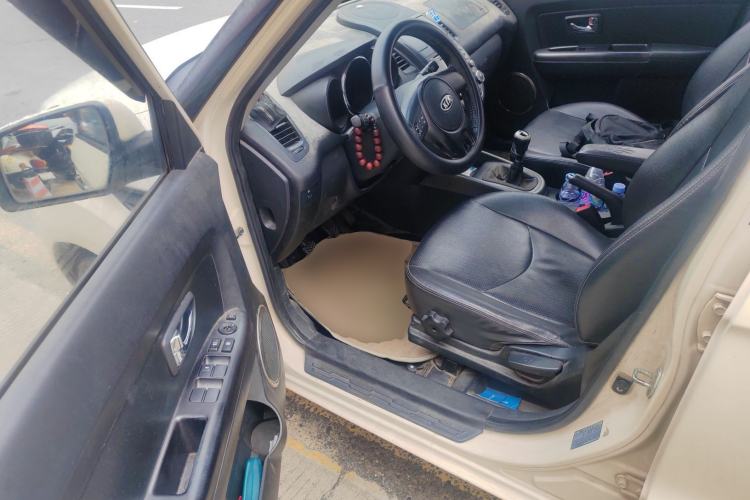 Used Kia Soul 2012 1.6L MT GLS Driver Seat