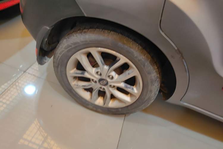 Used Kia Soul 2013 1.6L AT Premium Right Rear Wheel Hub