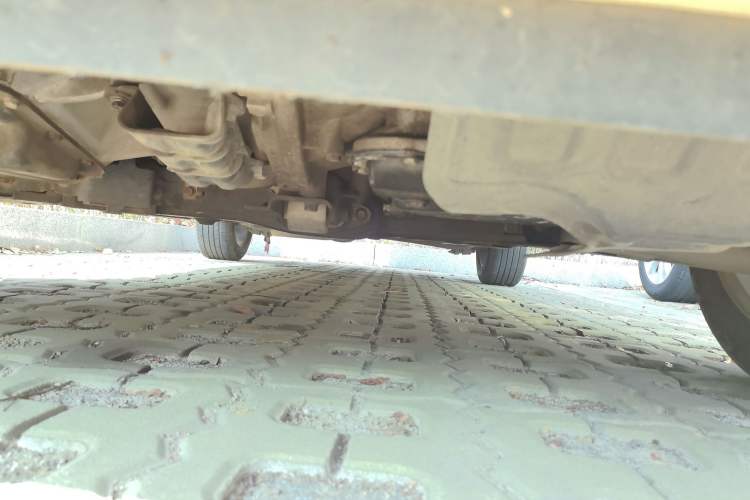 Used Kia Soul 2013 1.6L AT GL Chassis Front